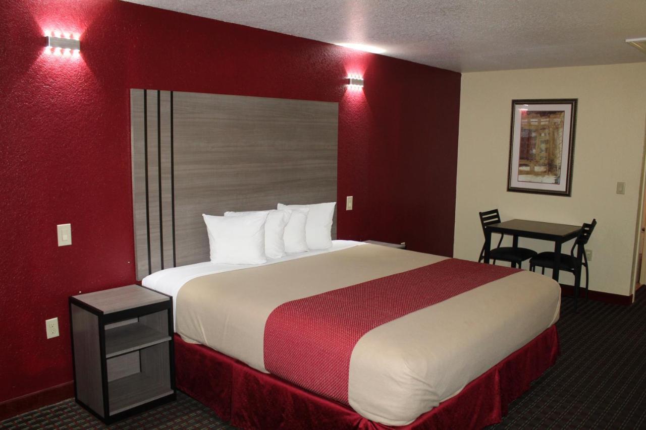 Scottish Inns Fort Worth Esterno foto