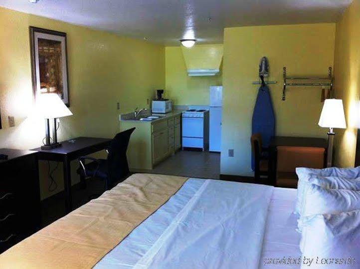 Scottish Inns Fort Worth Esterno foto